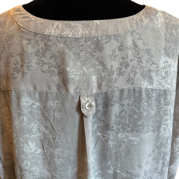 Reitman's Button Up Tunic - Picture 5 of 5